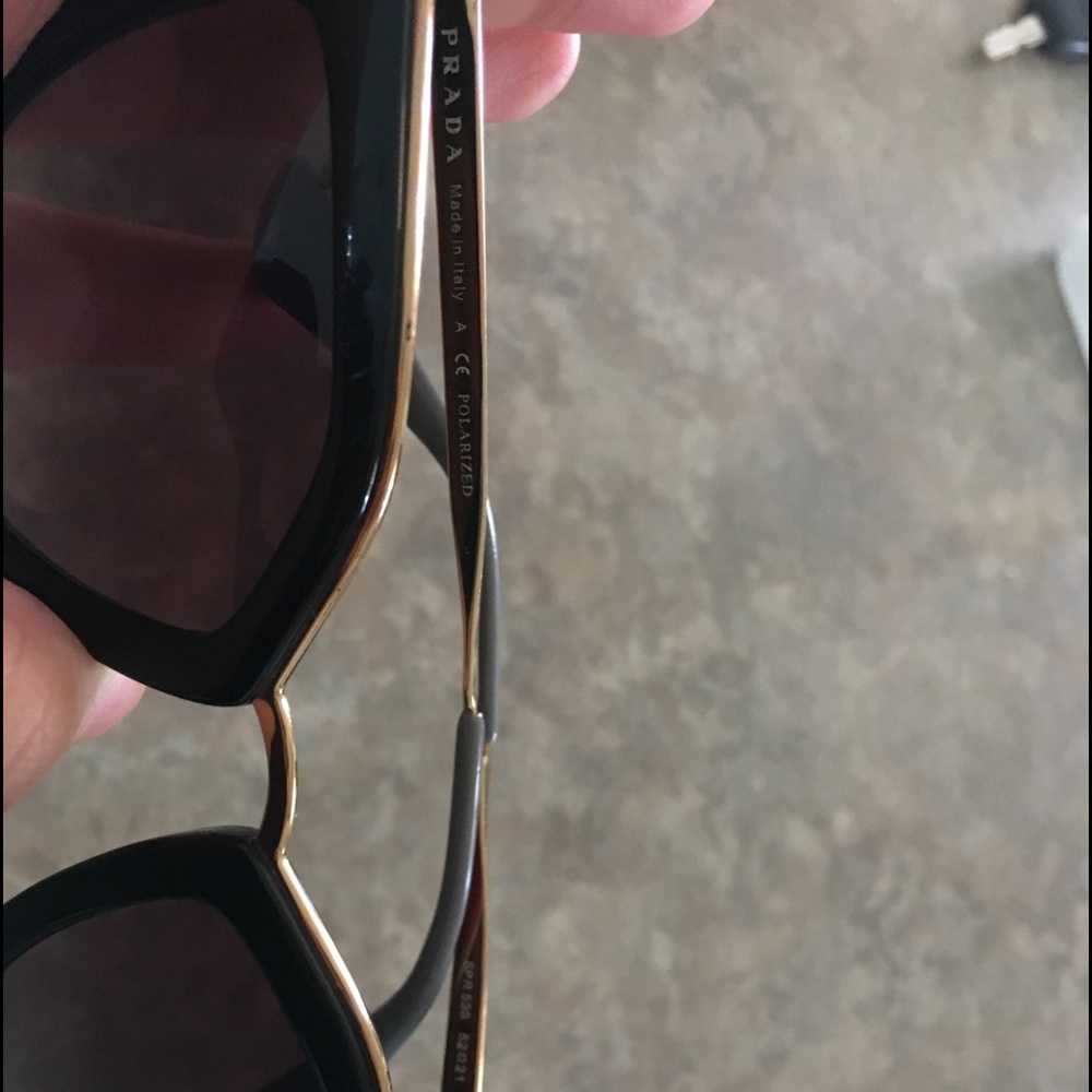 Glasses Prada - Picture 2 of 5